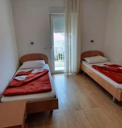 Hotel Villa San Antonio *