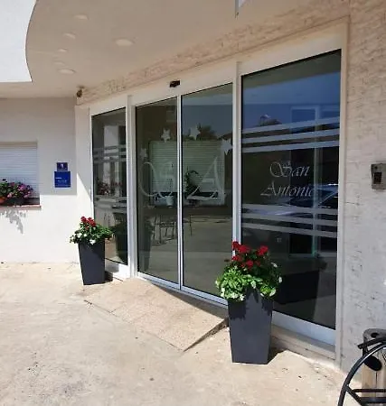 Hotel Villa San Antonio *